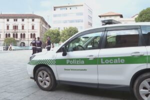 Bambina investita da una bici in via Matteotti a Cantù, individuato e denunciato il rider