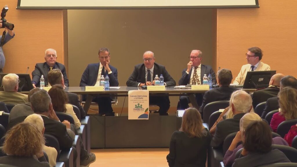 Il ministro Valditara a Como: “Con le classi ghetto si moltiplica l’insuccesso scolastico