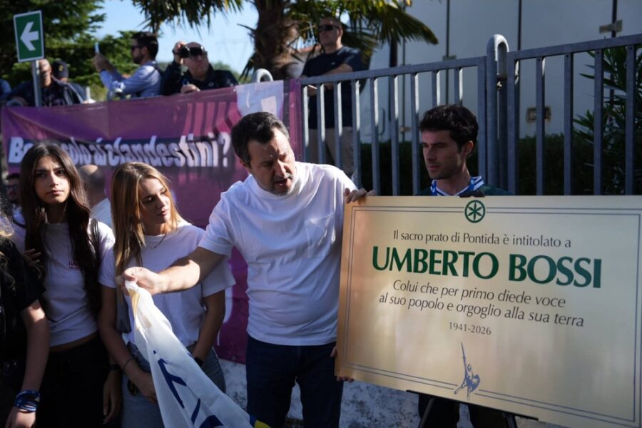 Scoperta la targa per il fondatore della Lega