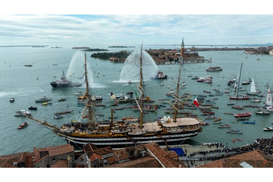 Corteo il 4 ottobre per accompagnare il ritorno in laguna della nave scuola