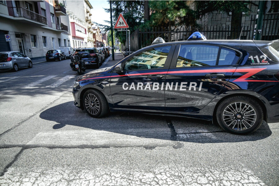 La ricostruzione dei testimoni. 'Subito dopo ha messo la retromarcia'