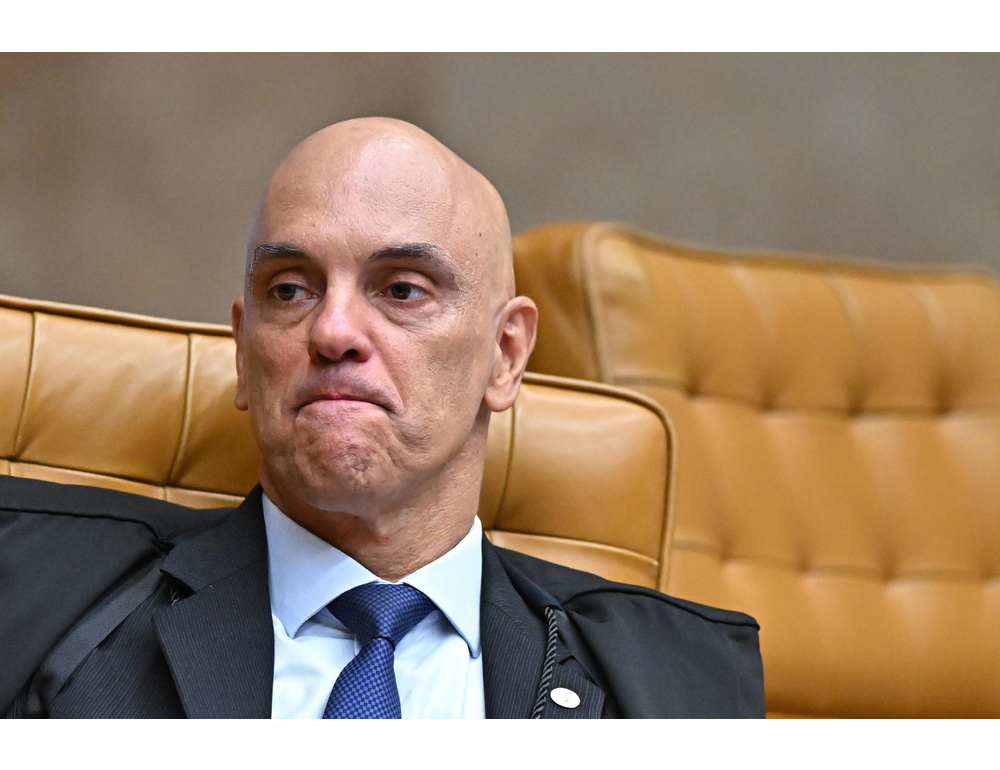 Brasile, ombre sul giudice Moraes per legami con il banchiere Vorcaro