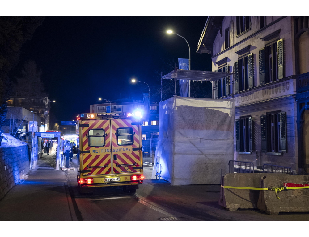 Bus turistico coinvolto in un incidente stradale in Svizzera, ‘diversi morti’