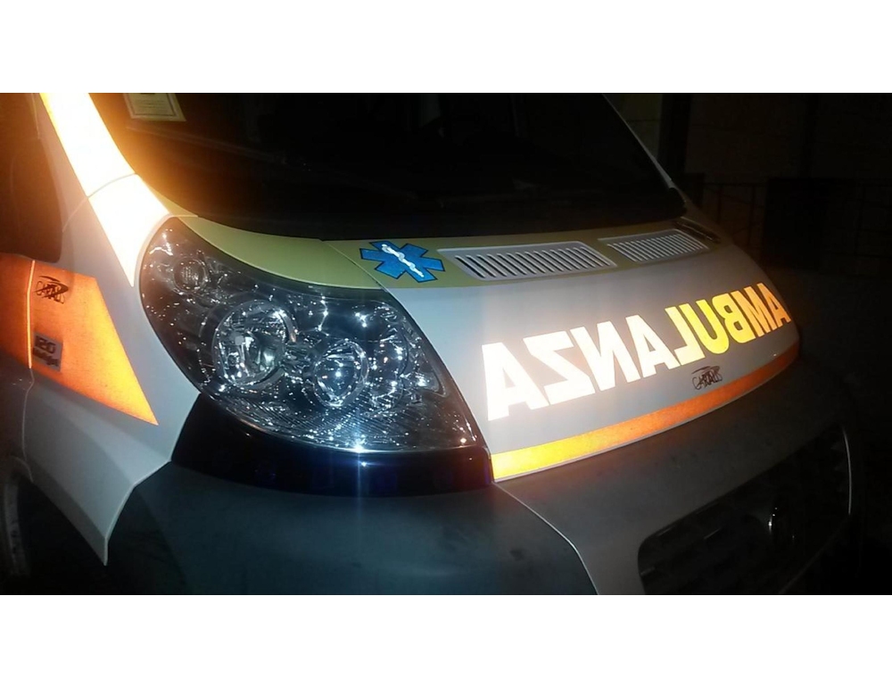 Cadono dallo scooter, muoiono due ragazzi a Cagliari