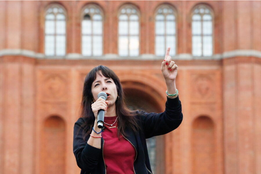 Elif Eralp: "Il segnale dell'amore e della giustizia vince contro l'odio"