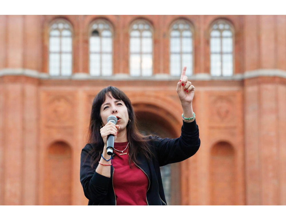 Candidata Linke a Berlino, ‘fatta la storia, da oggi cambiamo la nostra città’