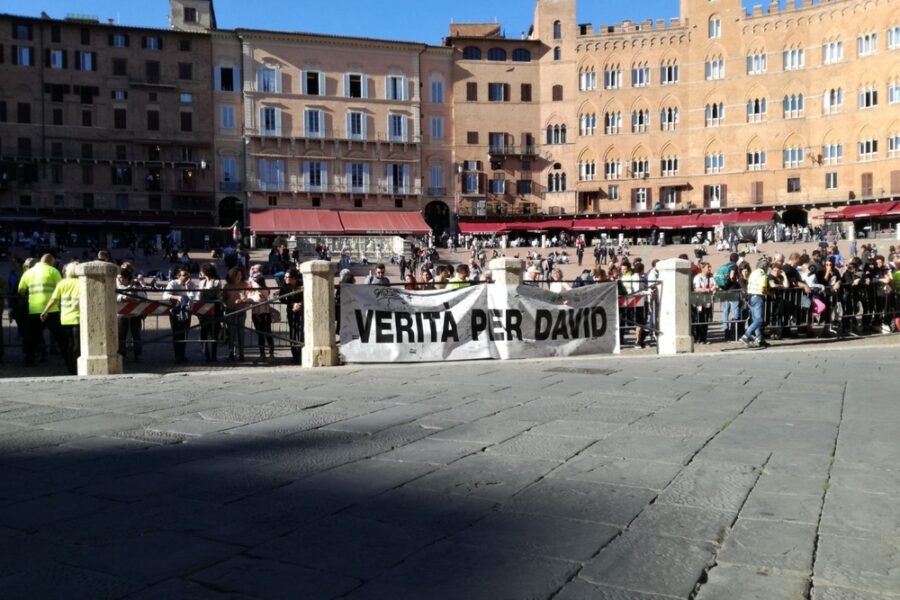 Commissione parlamentare d'inchiesta farà simulare la caduta con un manichino