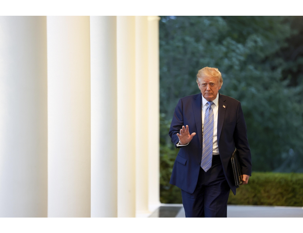 Cnn, Ms Now e Politico fanno causa a Trump per l’accesso alla Casa Bianca