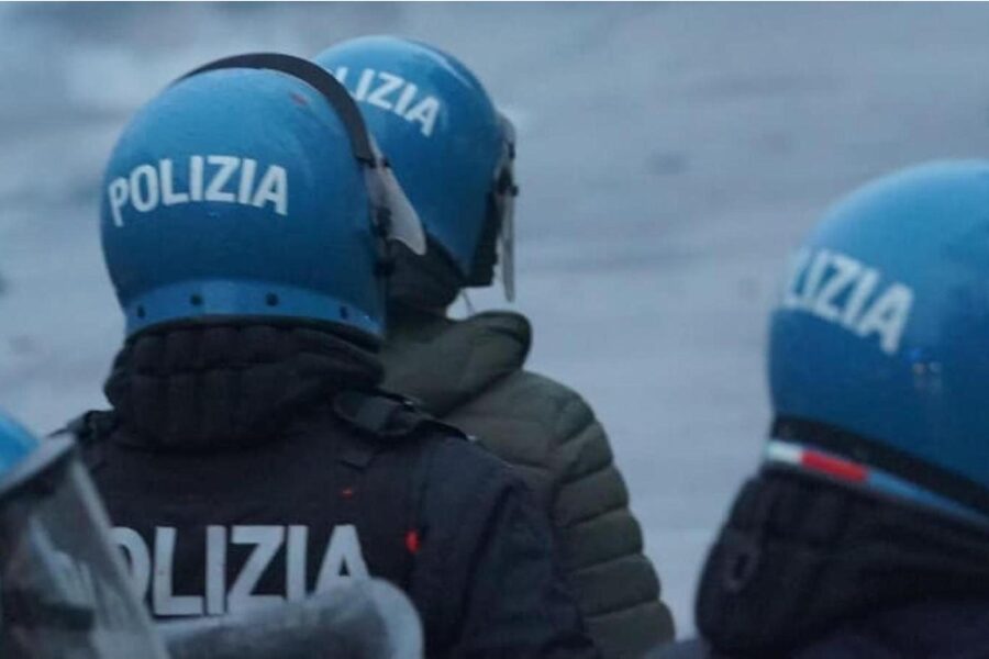 Legale chiede di non chiudere il caso. 'Non stava commettendo gesti violenti'