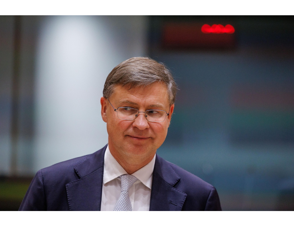 Dombrovskis, ‘al G20 non parlo col ministro russo, rispetto per le vittime’