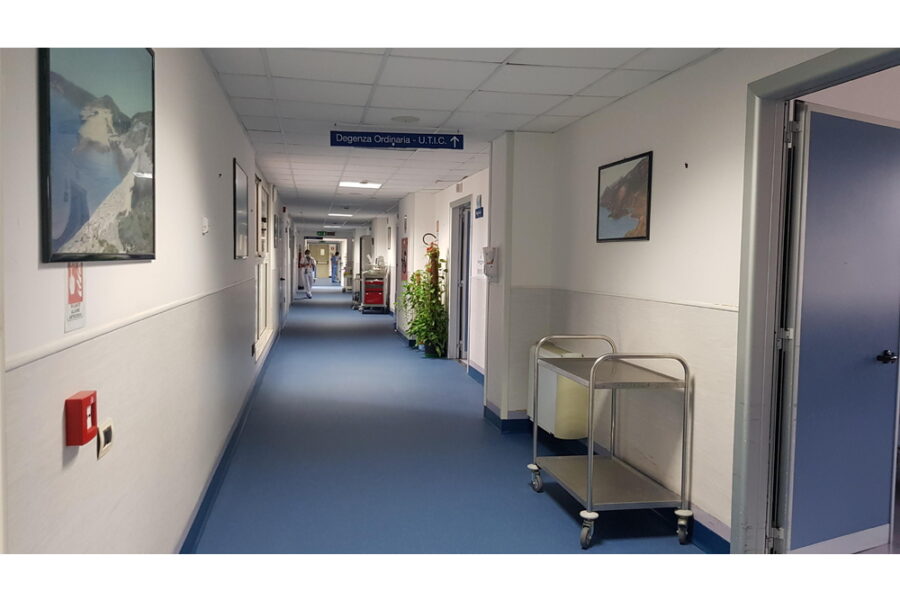 Morto in ospedale dopo un mese un uomo di oltre 70 anni