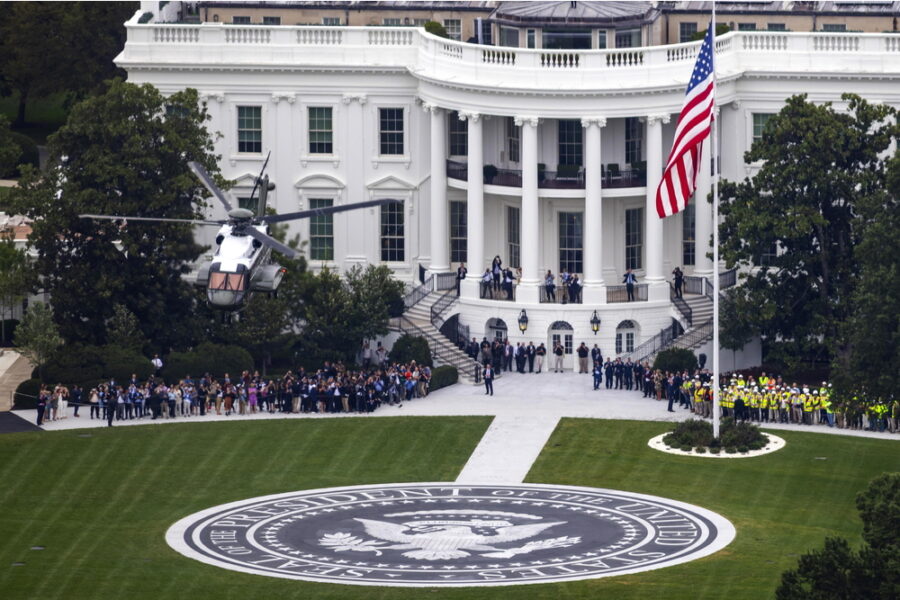 Il bando al quotidiano Usa era stato revocato