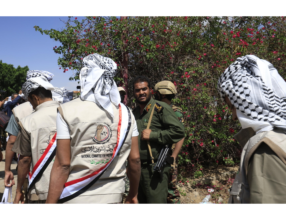 Gli Houthi smentiscono di aver chiesto a Trump di non intervenire