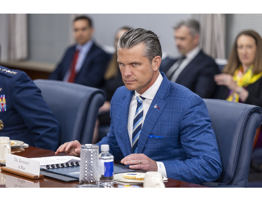 ‘Hegseth estende il dispiegamento delle truppe Usa in Medio Oriente fino al 2027’