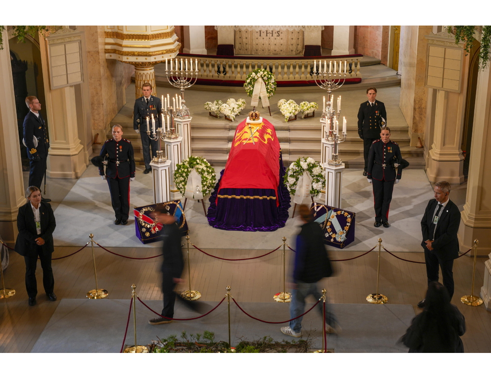 Il principe William rappresenterà Carlo III ai funerali di re Harald a Oslo