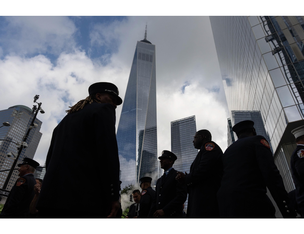 La rabbia dei pompieri di New York per l’amianto nell’aria dopo l’11/9, ‘sconcertante’