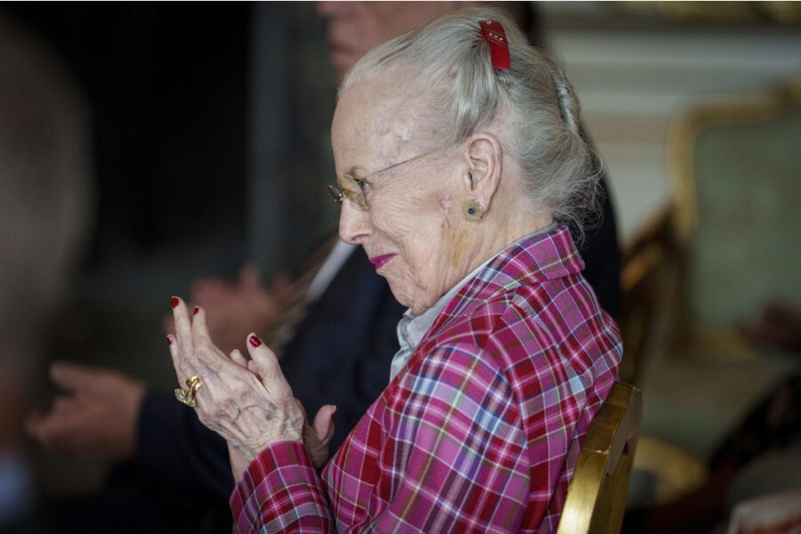 La casa reale: 'È di buon umore e