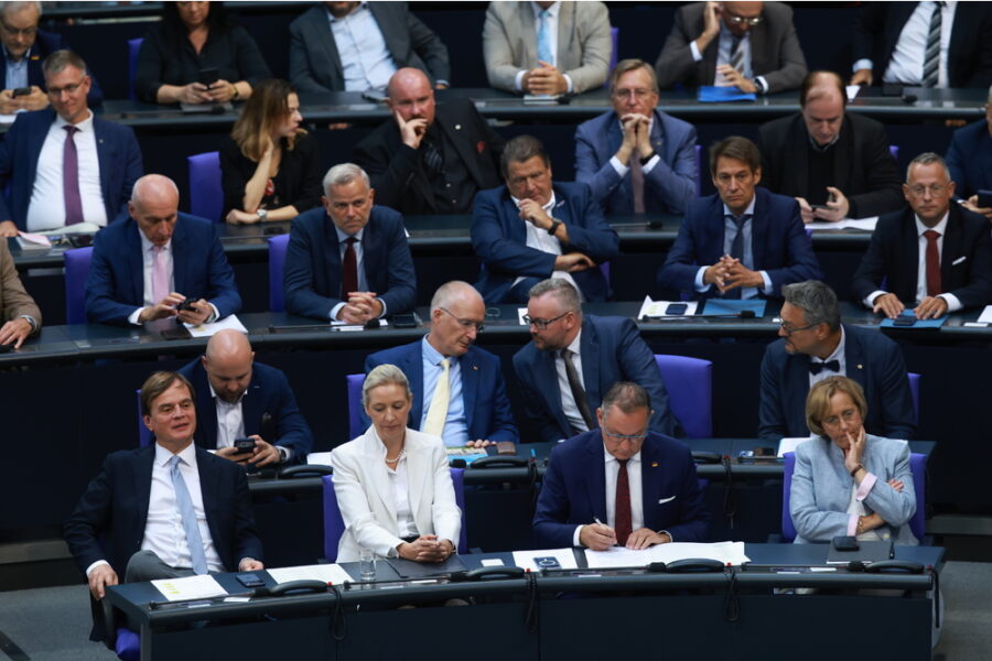 Al Bundestag attacca Merz