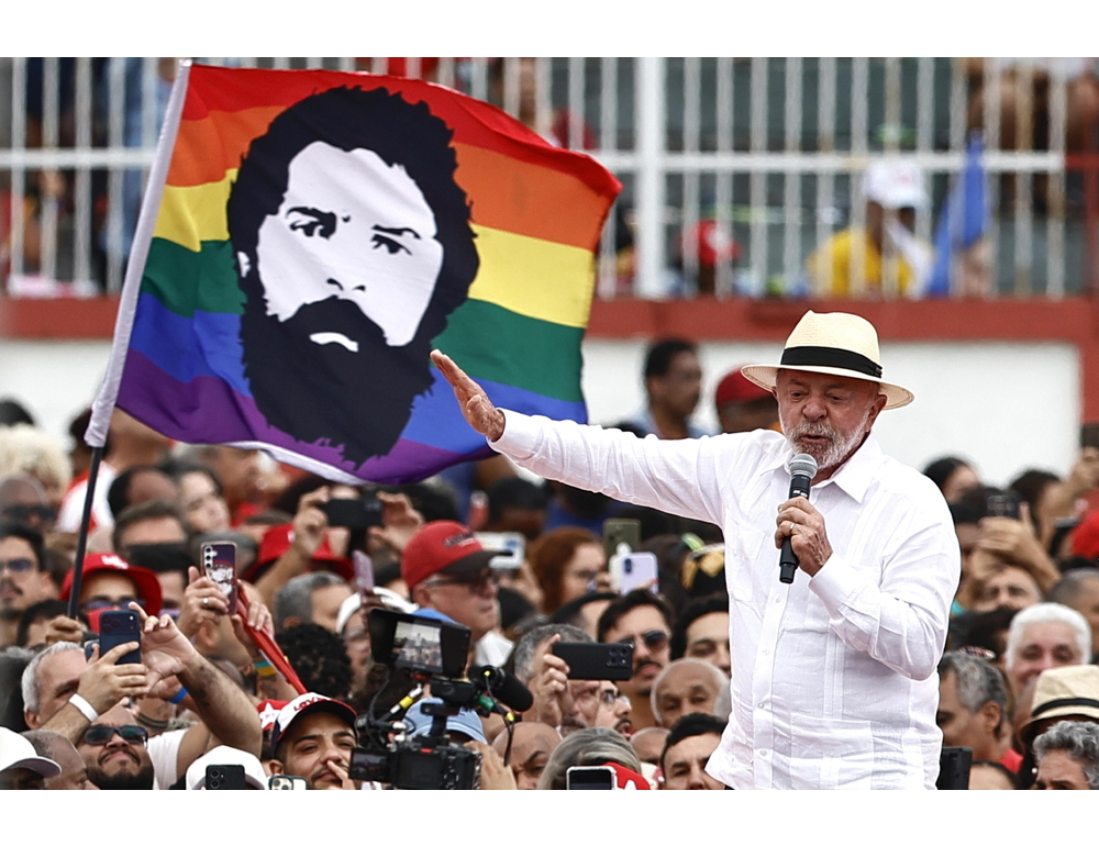 Lula, ‘Bolsonaro ha trasformato un usuraio in un banchiere’