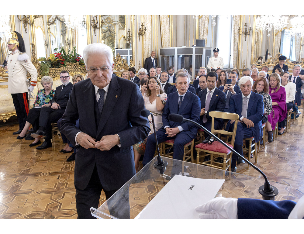 Mattarella, ‘la difesa deve garantire la pace, servono sinergie Ue’