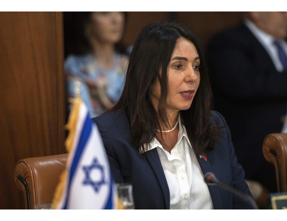 ‘Ministra trasporti Israele chiede sospensione voli FlyDubai durante indagini