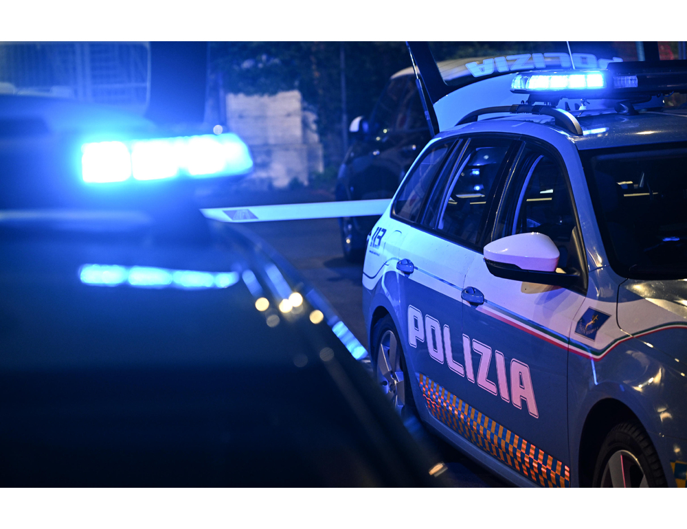 Minorenni in giro da soli di notte, denunciati i genitori per abbandono