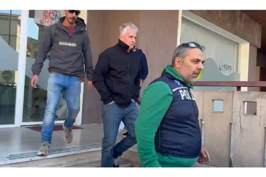 Il padre e marito delle vittime non è indagato