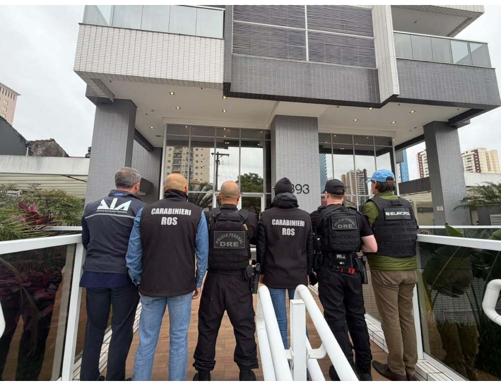 ‘Ndrangheta, moglie del boss Patrick Assisi arrestata in operazione Brasile-Italia