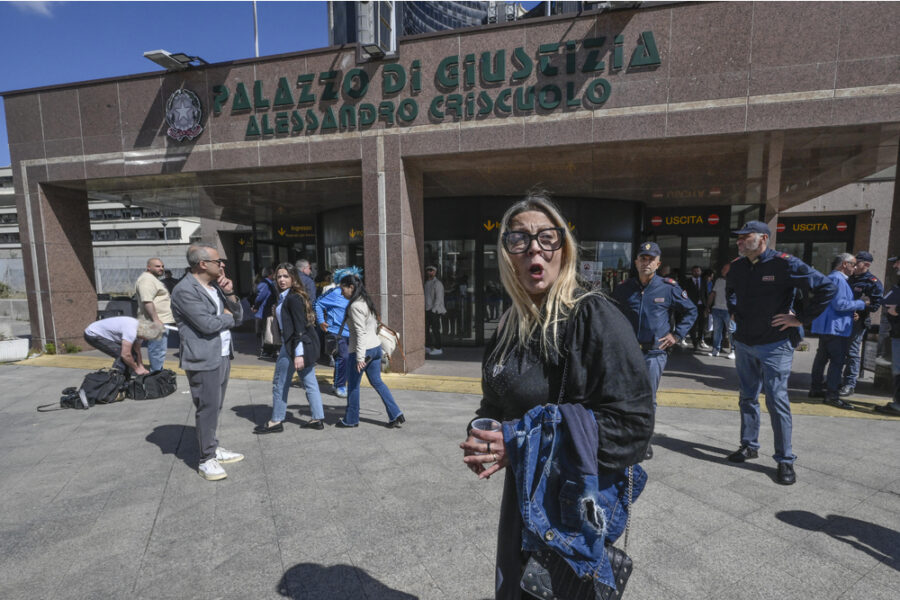 Oggi prevista anche la deposizione dell'amica della vittima