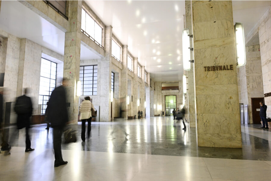 Tra indagati il fratello dell'arrestato