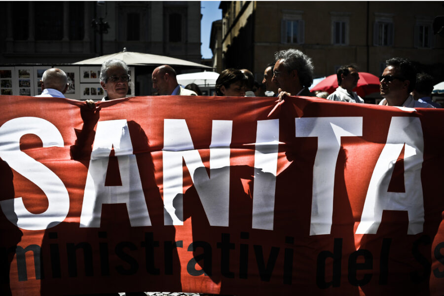 A Milano maratona 100 associazioni