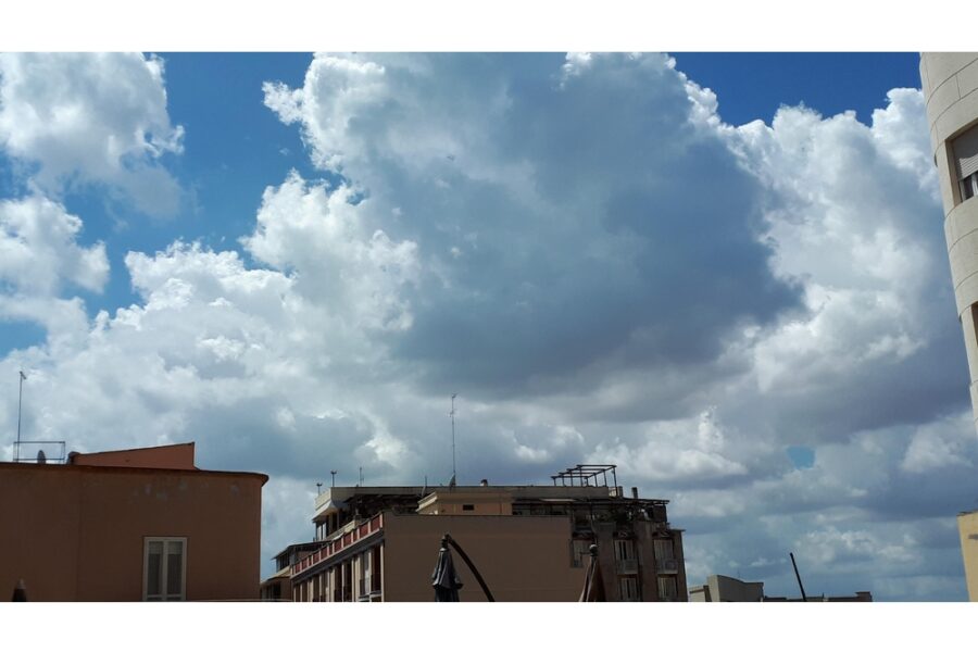 Previsti picchi di 31 gradi al meridione