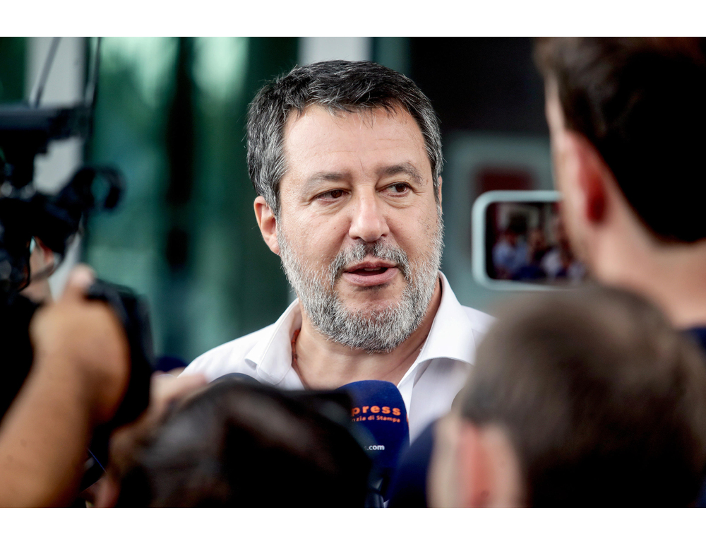 Salvini, ‘la Lega è una, non c’è bisogno di partiti paralleli’