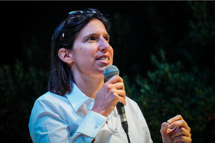 "Ha perso un'altra occasione per tacere ed evitare imbarazzo al Paese"