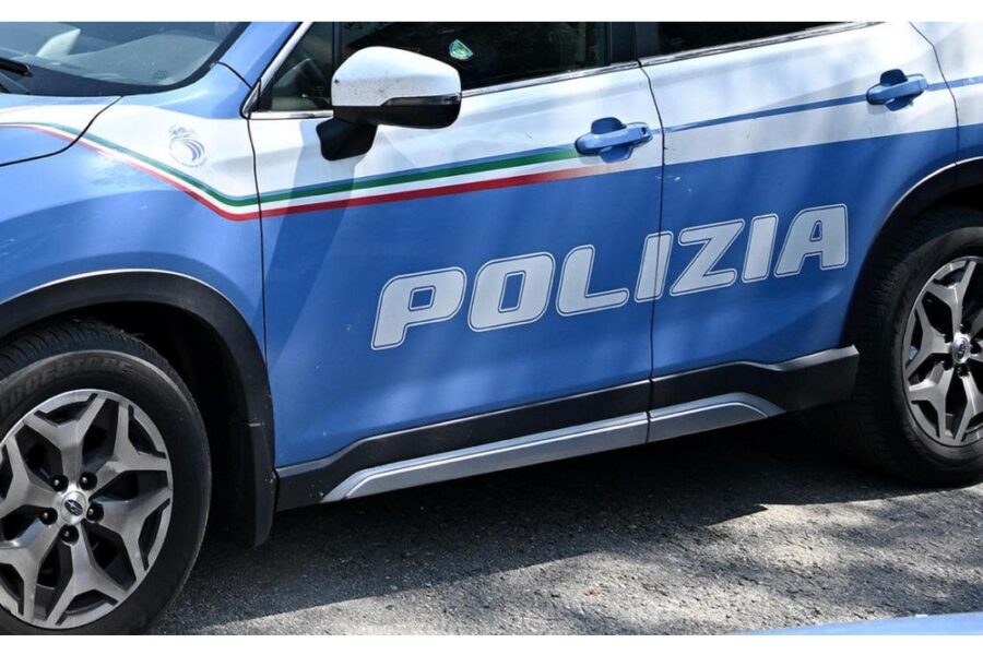 Chiusa la saracinesca del locale dove lavora l'indagato