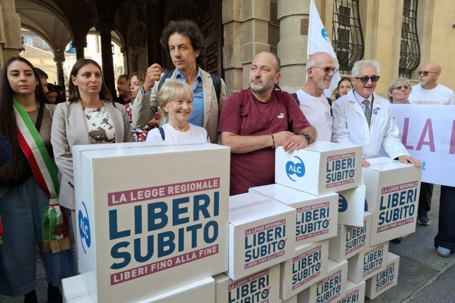 Cappato: "E' una richiesta di assunzione di responsabilità"