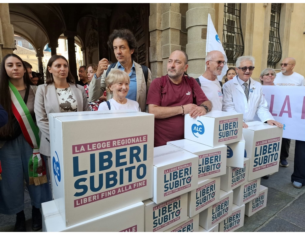 Suicidio assistito, 16mila firme in Regione Piemonte per una legge