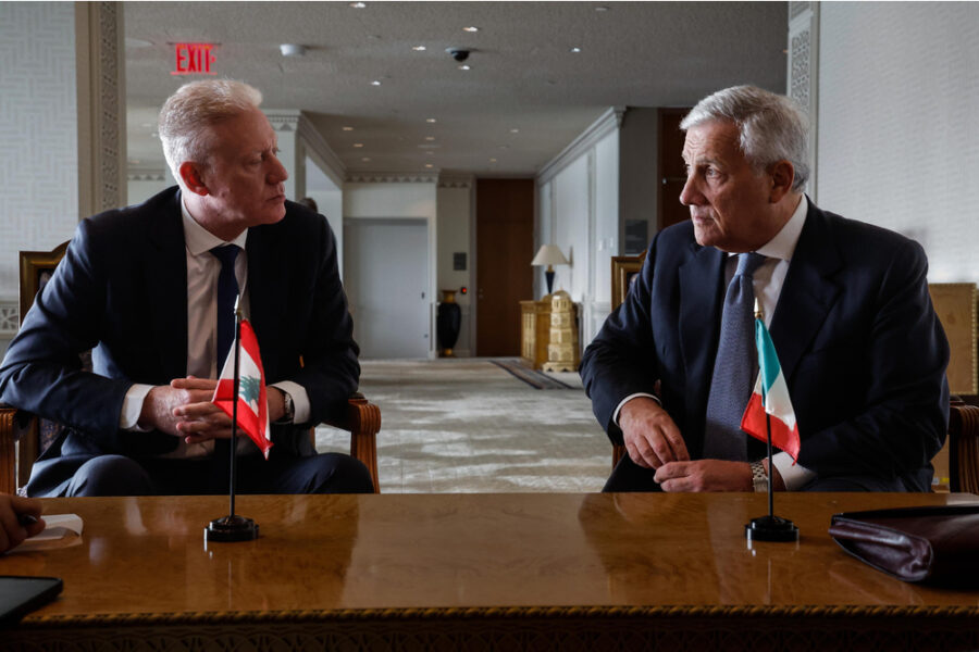 Il ministro incontra l'omologo libanese a margine dell'Assemblea Onu