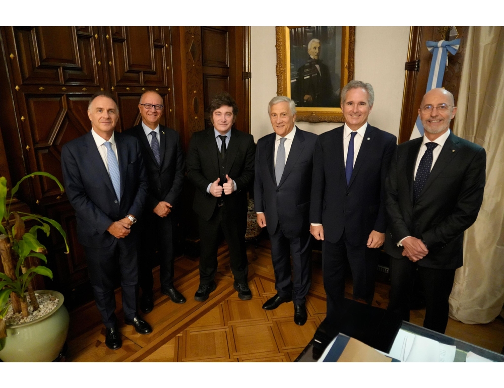 Tajani firma con il governo argentino accordi su materie prime e cooperazione