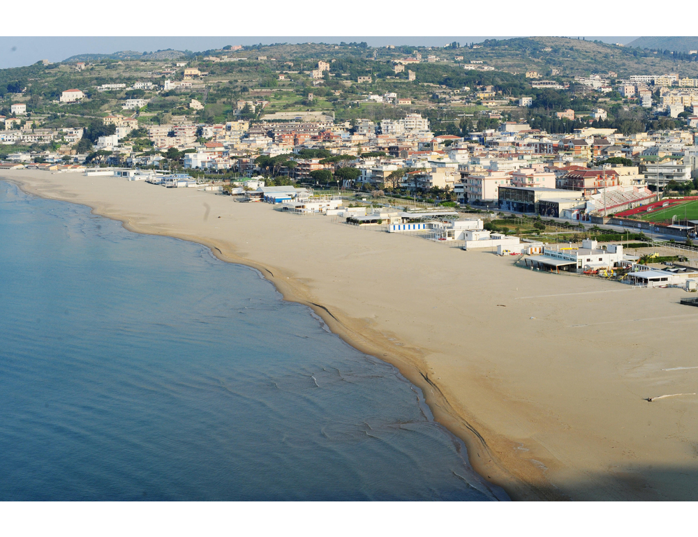 Temperature in calo e piogge solo al Sud, poi weekend soleggiato