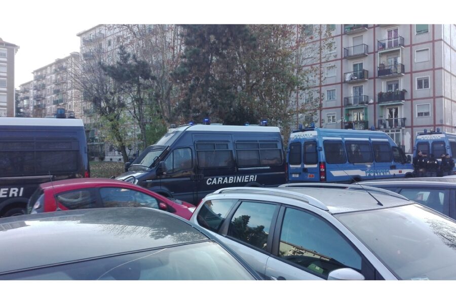 Aperto il fascicolo per far luce sulle presunte 'ronde' e sul modo dello spaccio