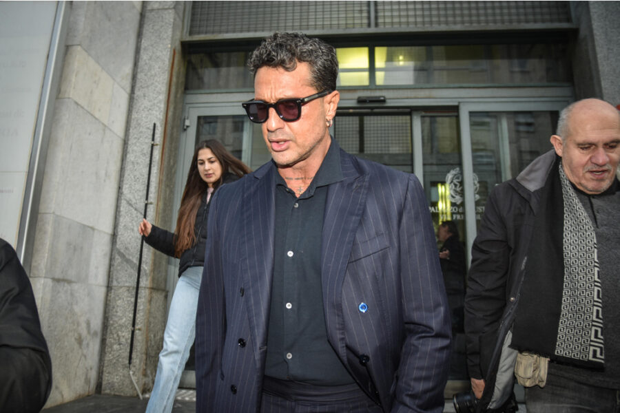 Il fotografo ha portato gli agenti con lui sul luogo dell'appuntamento