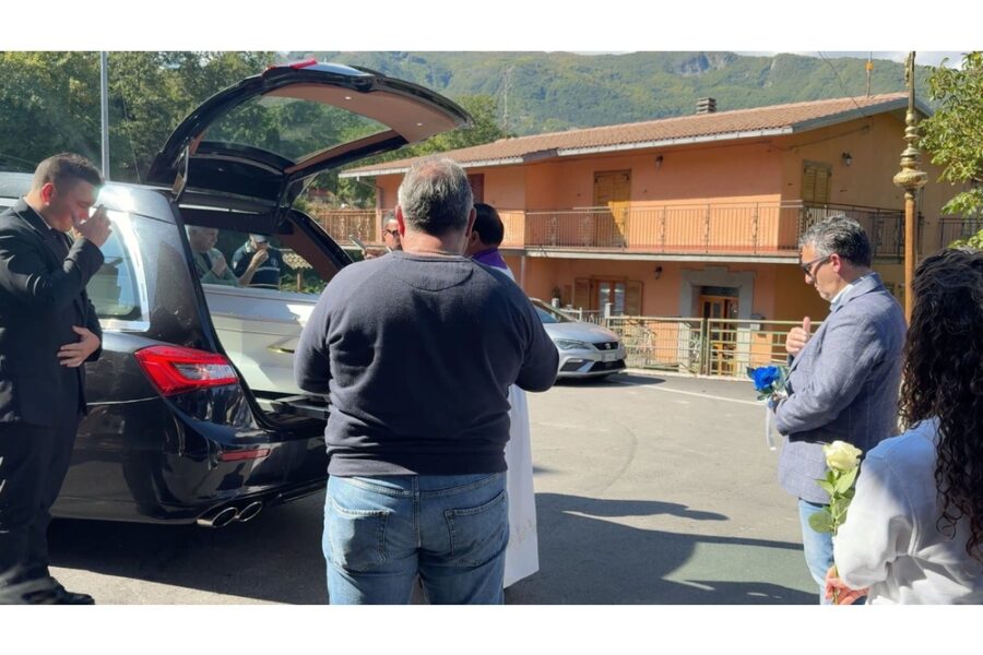 'Infranti i sogni mentre compiva il suo dovere lavorando'. Domani i funerali