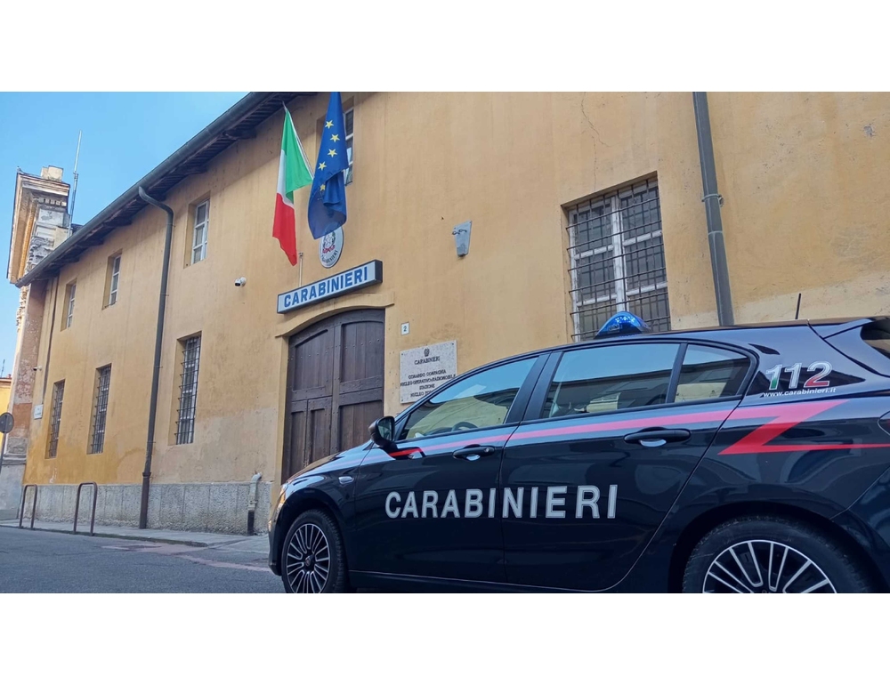 Tre carabinieri feriti durante un intervento per sedare un pestaggio