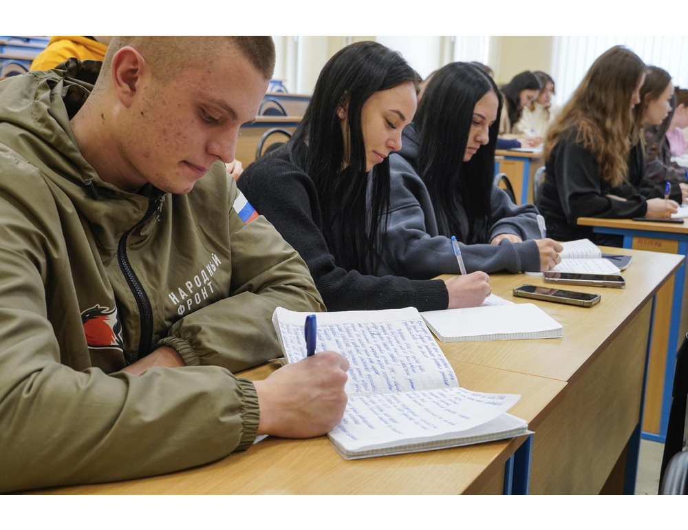 ‘Troppi attacchi russi’, università di Kiev passa alle lezioni on line