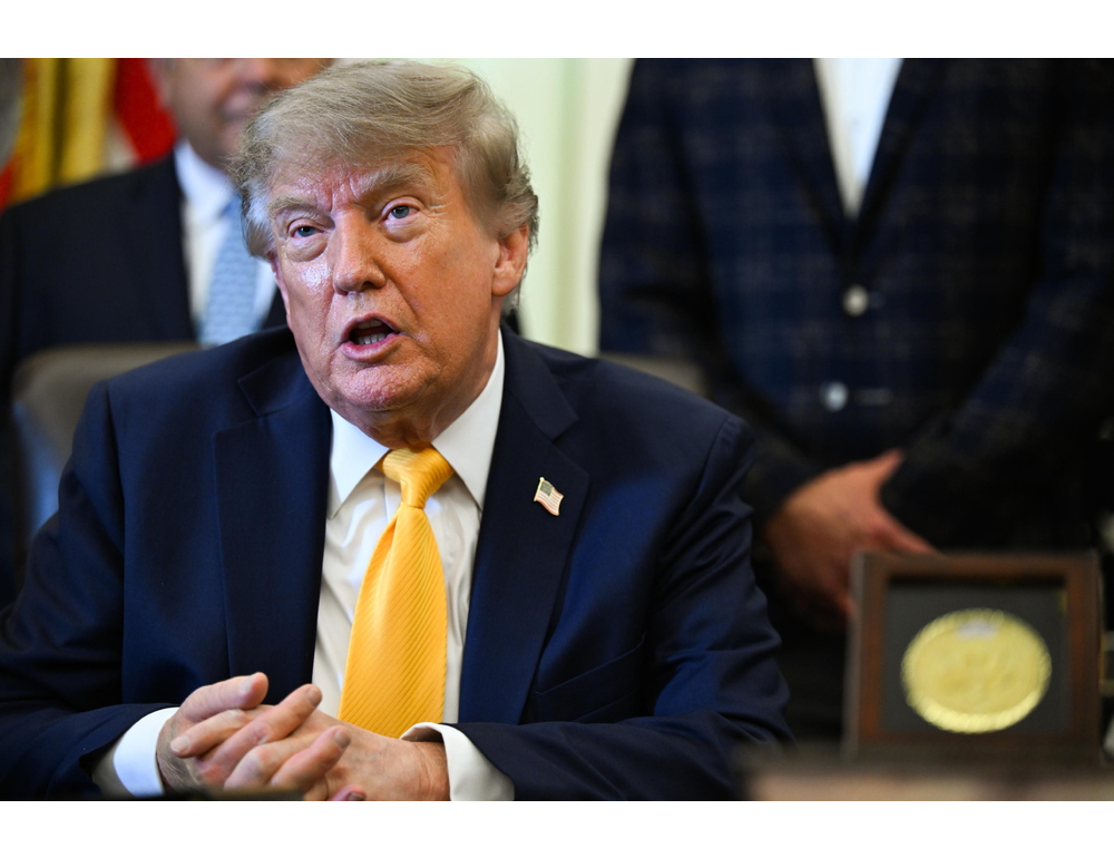 Trump, ‘restaurata a Washington la statua di Dante Alighieri’