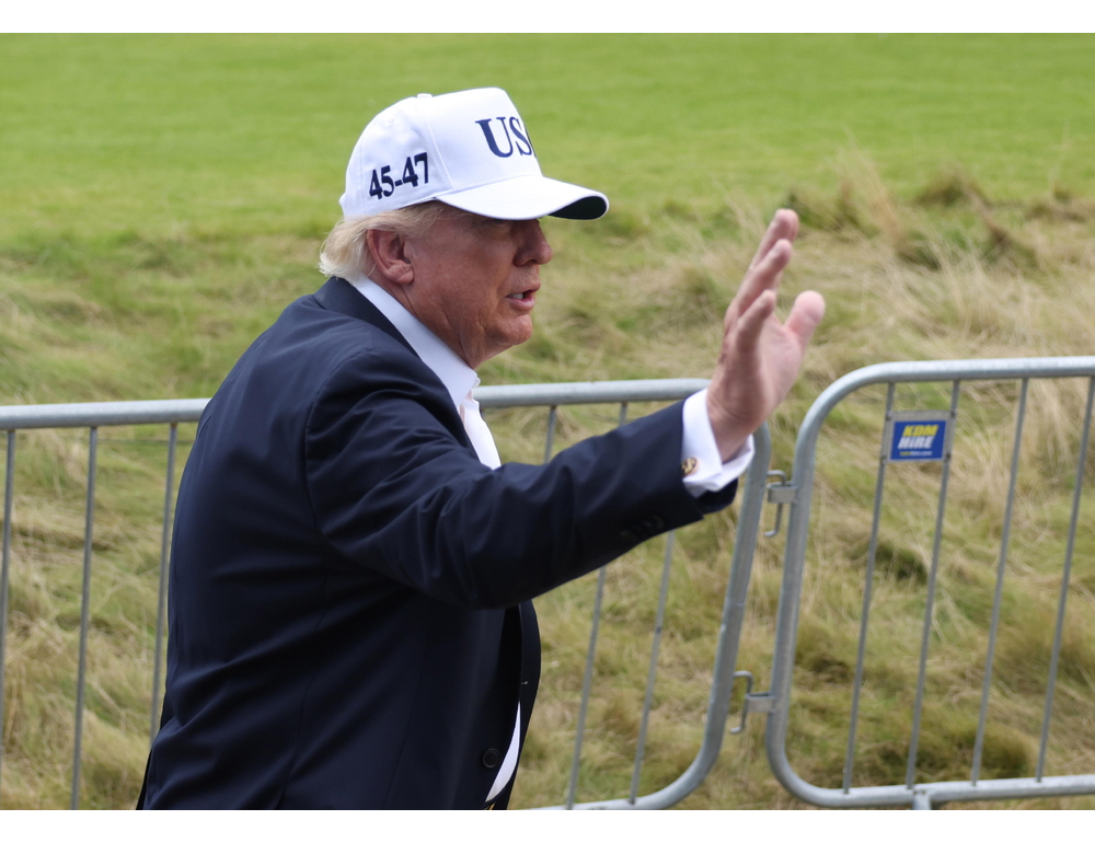 Trump, ‘verso un momento cruciale in Iran, devo prendere un’importante decisione’