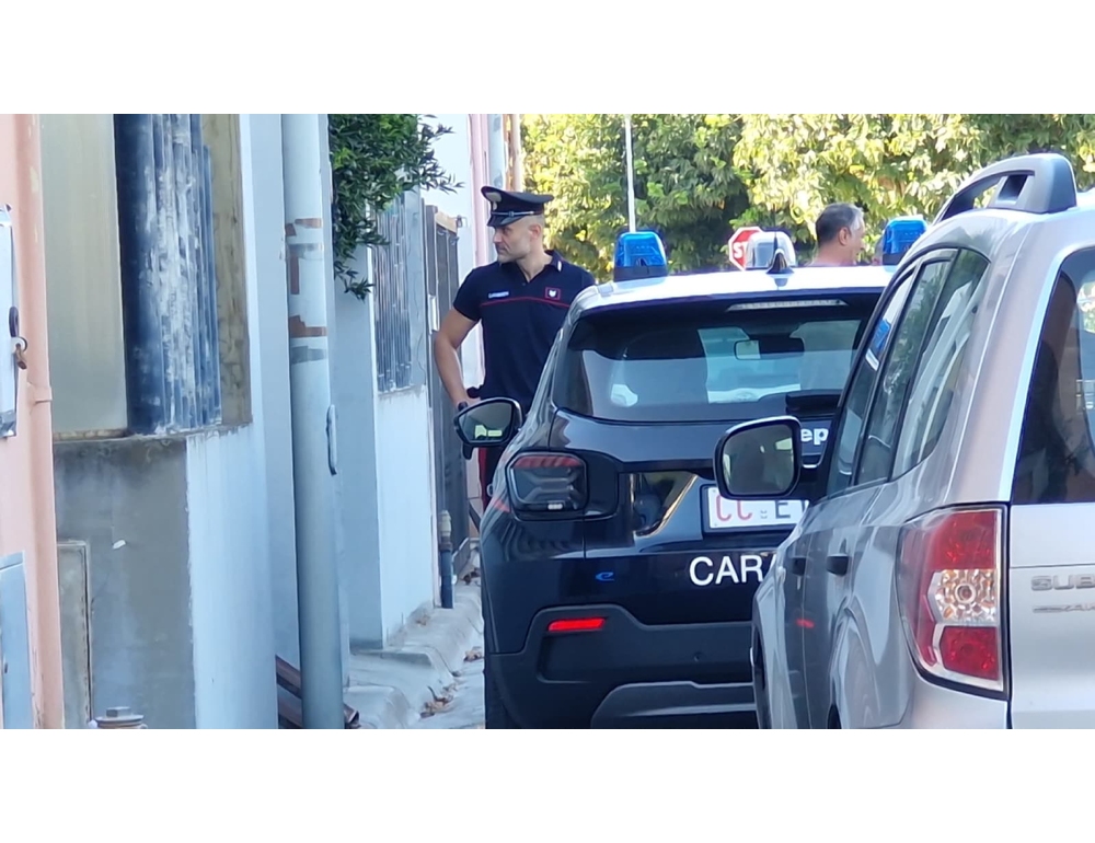 Uccide la moglie 81enne nel Cagliaritano e poi chiama i carabinieri