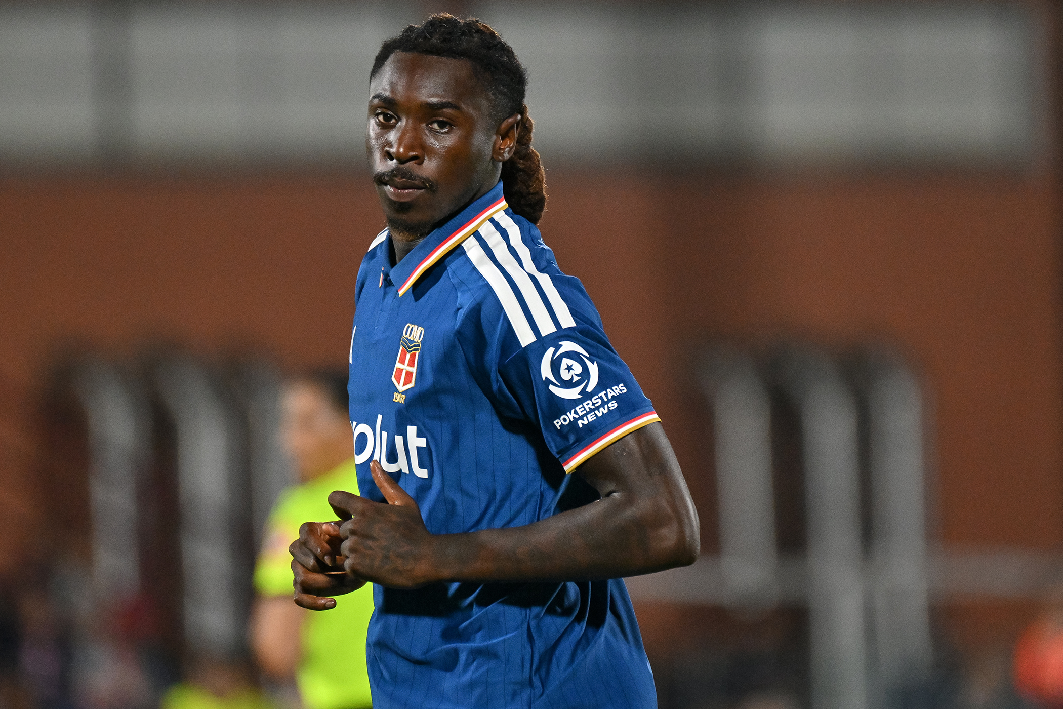 Nazionale, Kean non recupera, Mancini lo rimanda a Como: “Non sta bene”