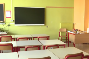 Como, piano scuole 2027-2028. Opposizioni all’attacco